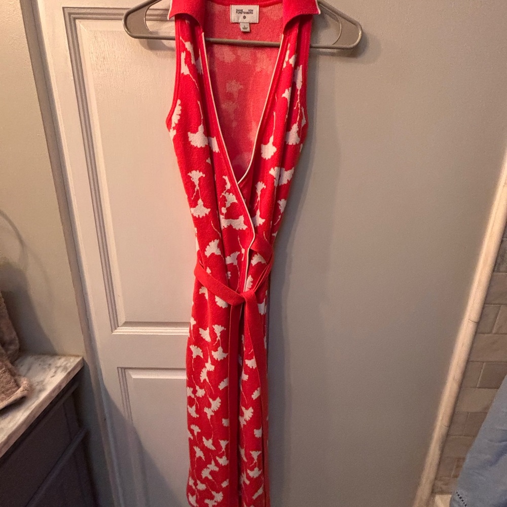 Diane Von Furstenberg Orange and White Midi Dress